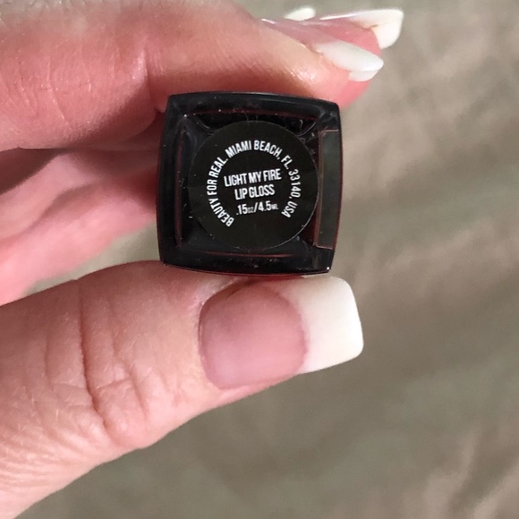 BeautyforReal LightmyFire lipgloss + shine 3for$20 - Picture 6 of 10